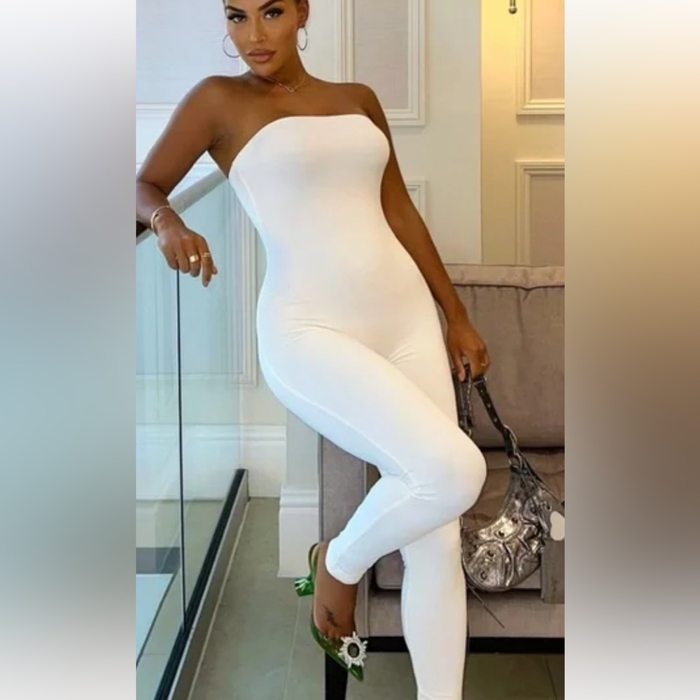 Naked wardrobe strapless jumpsuit